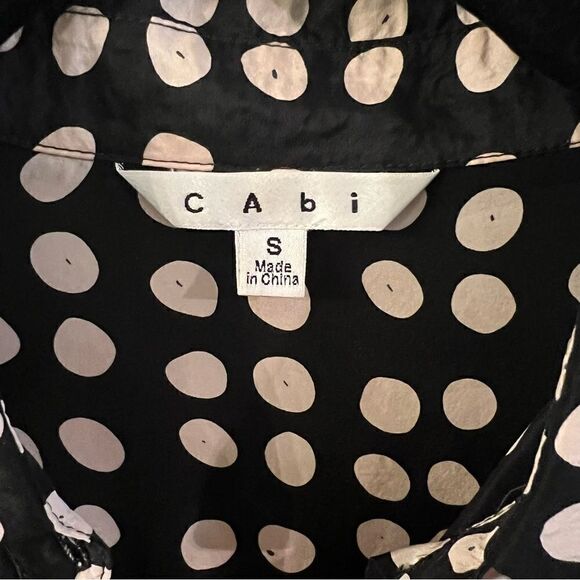 CABI Blouse Silk Black White Dots Long Sleeve Button Front Sz Small Professional - Picture 5 of 7